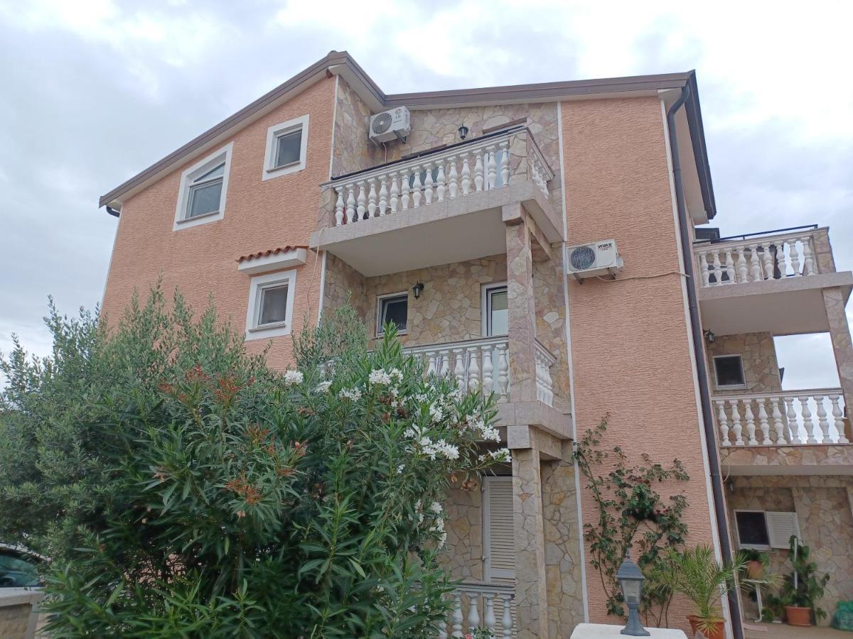 Apartments Vesna Nova Vas  Zewnętrze zdjęcie